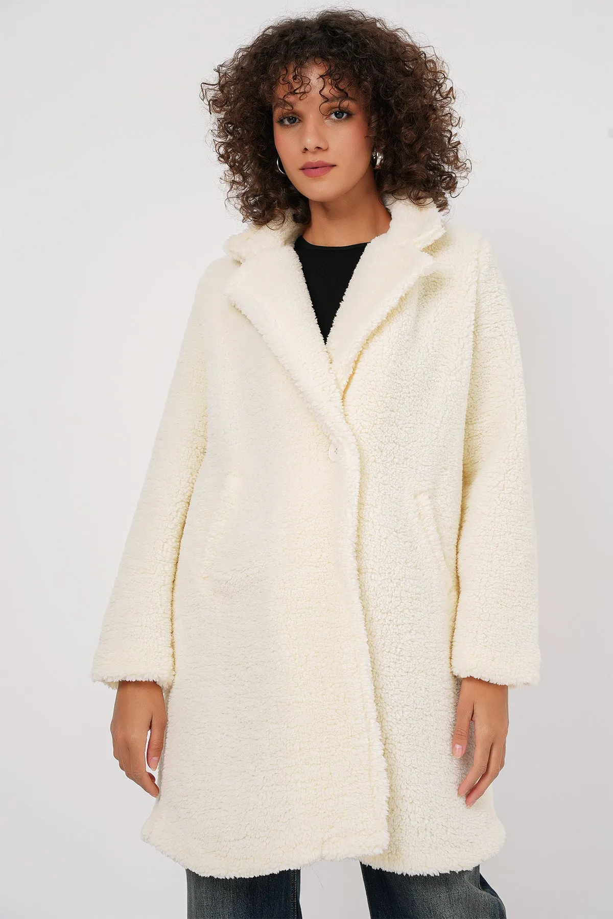 9148 oversize peluş kaban