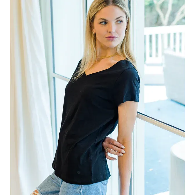 Short Sleeve Messy V Tee