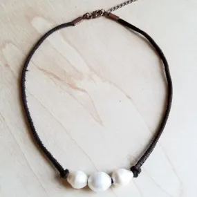 Triple Freshwater Pearl Brown Leather Choker Necklace 243d