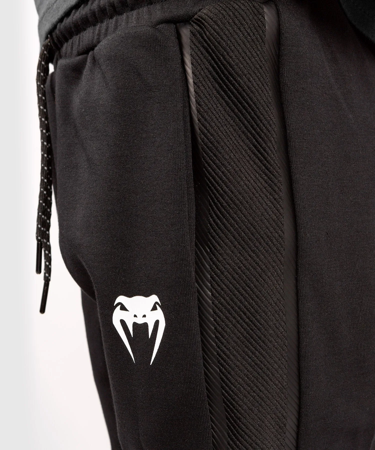 Venum laser Evo 2.0 Kids Joggers – Black